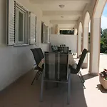 12957a شقة